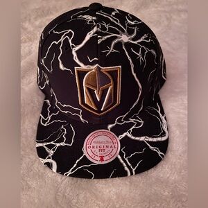 Mitchell & Ness Black and White Vegas Golden Knights Snapback cap